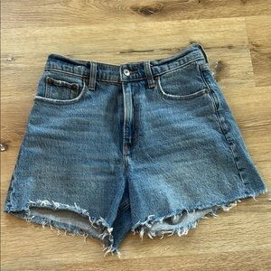 Abercrombie & Fitch High Rise Dad Shorts
